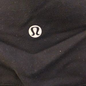 lululemon athletica Pants - Lululemon black crop legging, sz 4, 69026 lululemon athletica Pants - Lululemon black crop legging, sz 4, 69026